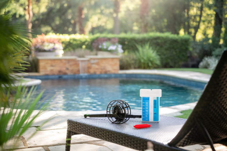 Conseils Piscine : Astuces Entretien et Sécurité Essentielles