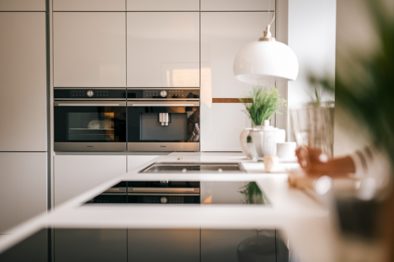 Cuisines Häcker Avis : Qualité Allemande et Retours Clients
